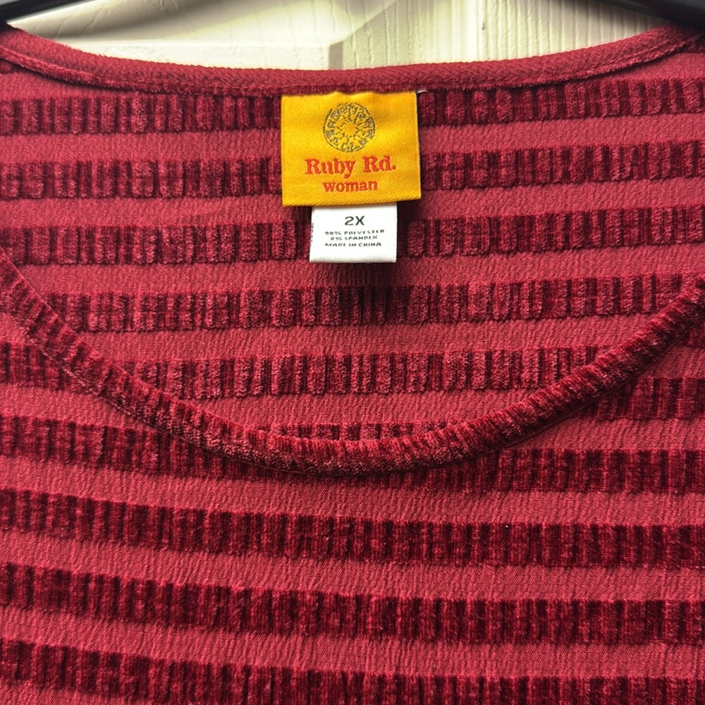 Ruby Rd new with tags blouse - Picture 2 of 3